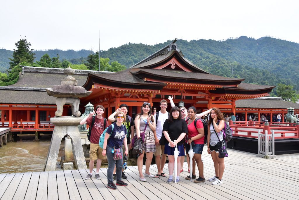 Study abroad group in front of Japanese temple